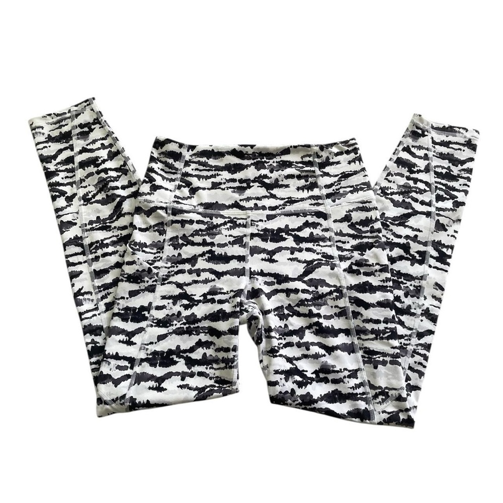 Fabletics Athletic Leggings - Picture 5 of 8